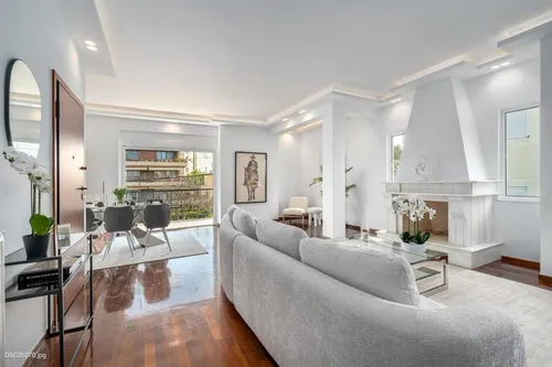 3 Bedrooms Apartment in VOULA