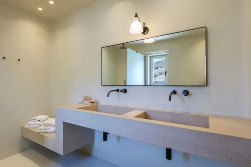 7 Bedrooms Villa in KANALIA