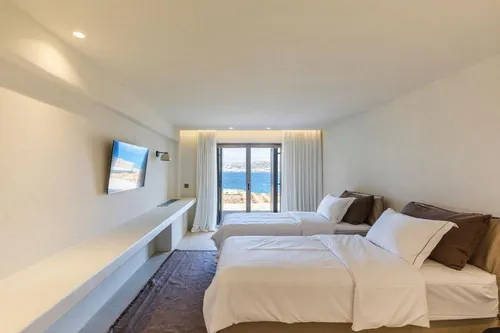 7 Bedrooms Villa in KANALIA