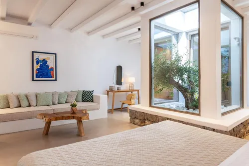 8 Bedrooms Villa in FANARI