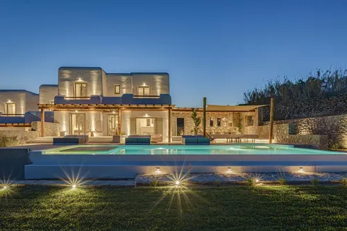 5 Bedrooms Villa in KALAFATIS