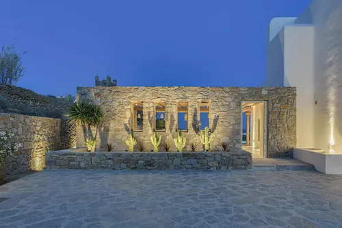 5 Bedrooms Villa in KALAFATIS