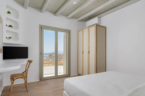 5 Bedrooms Villa in KALAFATIS