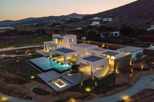 8 Bedrooms Villa in ANTIPAROS