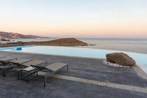 10 Bedrooms Villa in ALEOMANDRA