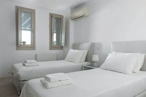 10 Bedrooms Villa in ALEOMANDRA