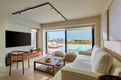 6 Bedrooms Villa in IRAKLIO