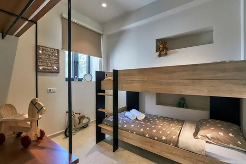 6 Bedrooms Villa in IRAKLIO