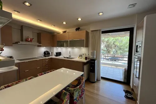 2 Bedrooms Apartment in GLYFADA