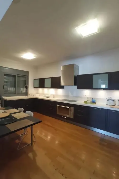 5 Bedrooms Apartment in GLYFADA