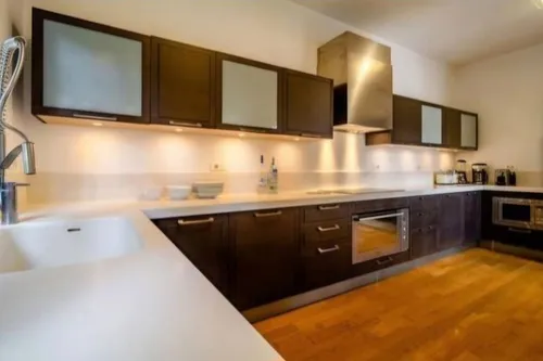 5 Bedrooms Apartment in GLYFADA