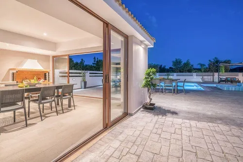 5 Bedrooms Villa in ZAKYNTHOS