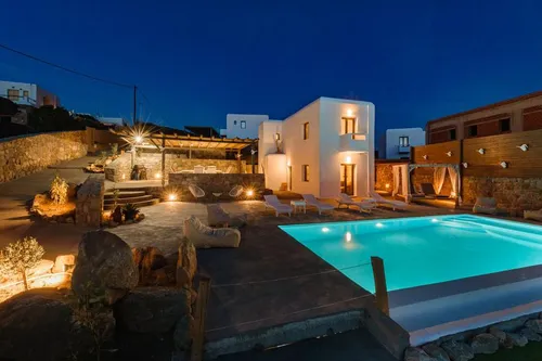 4 Bedrooms Villa in ALEOMANDRA