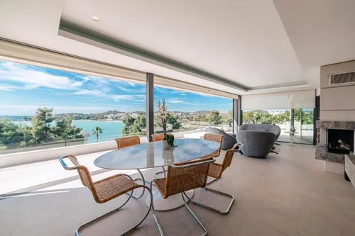 2 Bedrooms Apartment in VOULIAGMENI