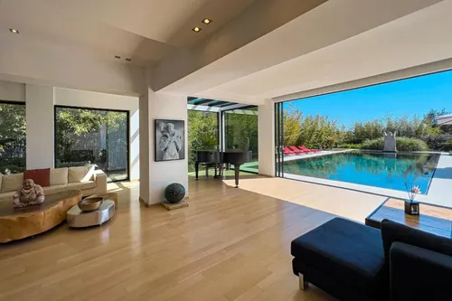 5 Bedrooms Villa in THRAKOMAKEDONES