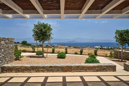 6 Bedrooms Villa in PAROS