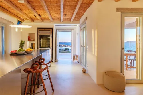 4 Bedrooms Villa in KANALIA