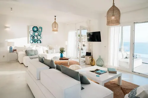 4 Bedrooms Villa in SYROS