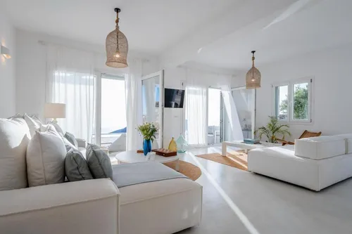 4 Bedrooms Villa in SYROS