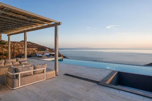 4 Bedrooms Villa in SYROS