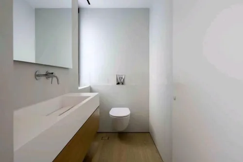 5 Bedrooms Apartment in VARKIZA