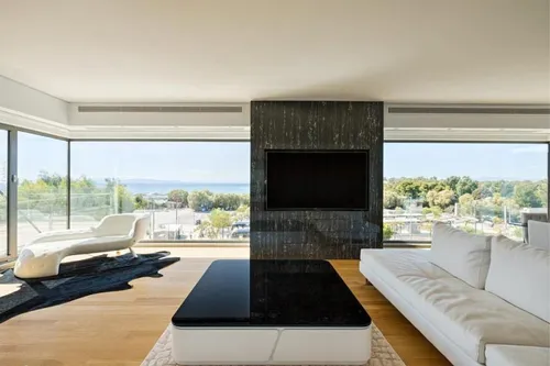 4 Bedrooms Apartment in VOULA