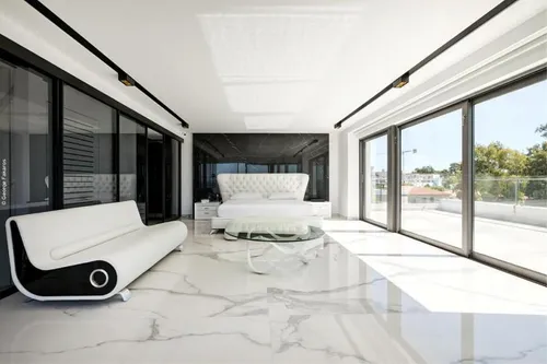 4 Bedrooms Apartment in VOULA