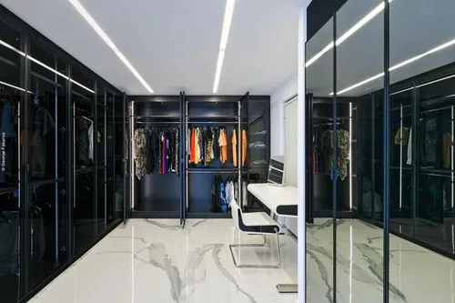 4 Bedrooms Apartment in VOULA