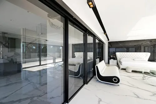 4 Bedrooms Apartment in VOULA