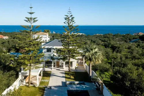 5 Bedrooms Villa in ZAKYNTHOS