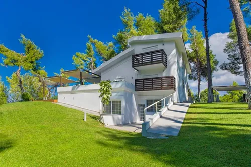 6 Bedrooms Villa in KASSANDRA (FIRST LEG)