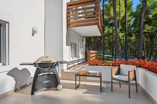 6 Bedrooms Villa in KASSANDRA (FIRST LEG)