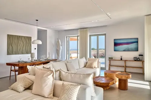 6 Bedrooms Villa in PAROS