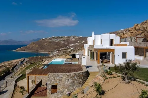 9 Bedrooms Villa in AGIOS STEFANOS