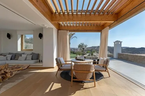 9 Bedrooms Villa in AGIOS STEFANOS