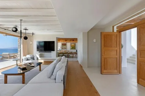 9 Bedrooms Villa in AGIOS STEFANOS