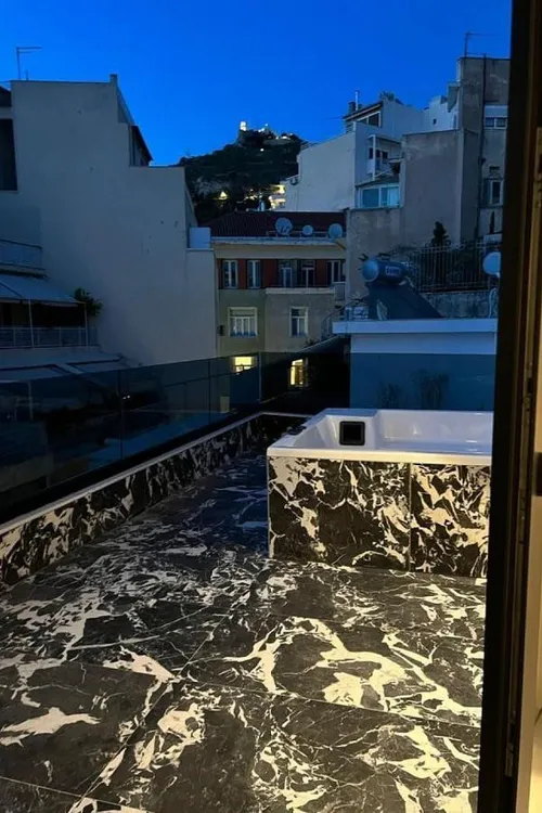 2 Bedrooms Apartment in KOLONAKI