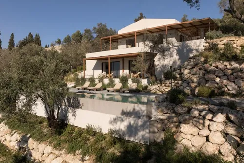 4 Bedrooms Villa in CORFU