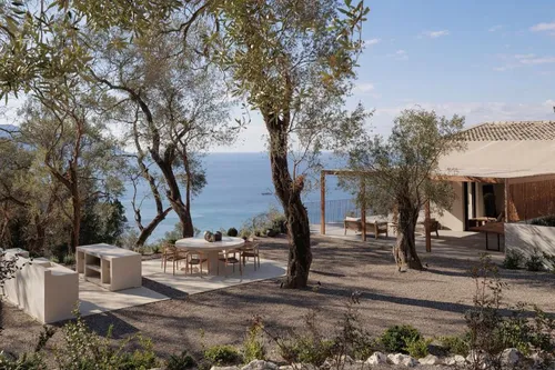 4 Bedrooms Villa in CORFU