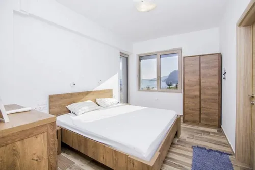 8 Bedrooms Villa in SERRES