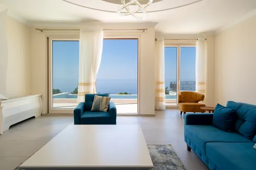 4 Bedrooms Villa in Budva