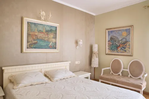 4 Bedrooms Villa in Kotor
