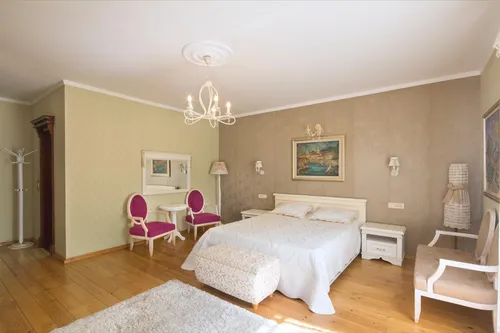 4 Bedrooms Villa in Kotor
