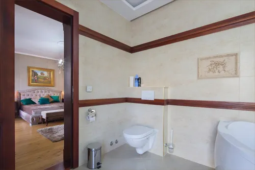 4 Bedrooms Villa in Kotor