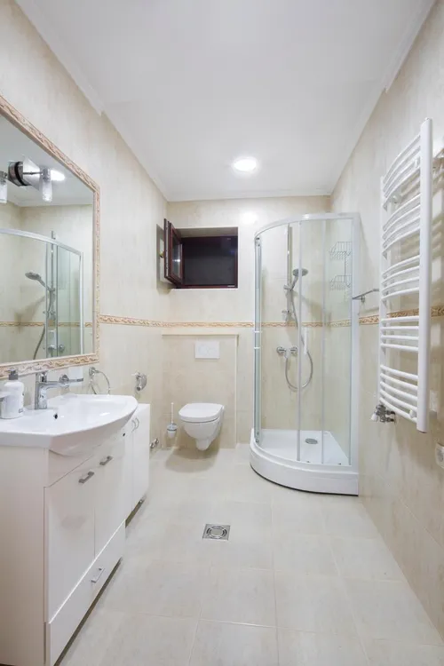 4 Bedrooms Villa in Kotor