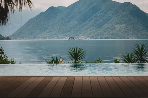 3 Bedrooms Villa in Kotor