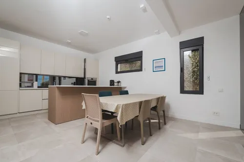 3 Bedrooms Villa in Kotor