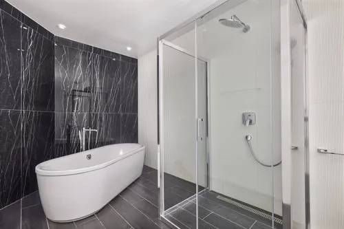 5 Bedrooms Villa in Kotor