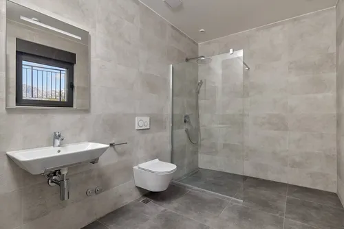 5 Bedrooms Villa in Kotor