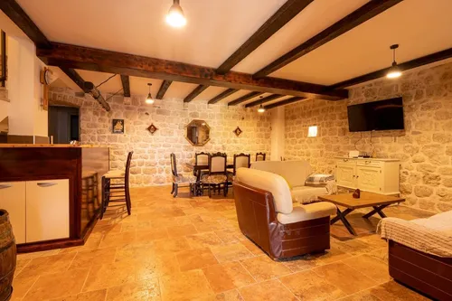 3 Bedrooms House in Dobrota